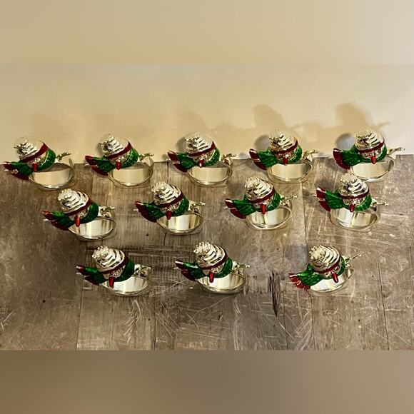 International Silver Company silver plated snowman napkin rings, set of 12 - Picture 3 of 10